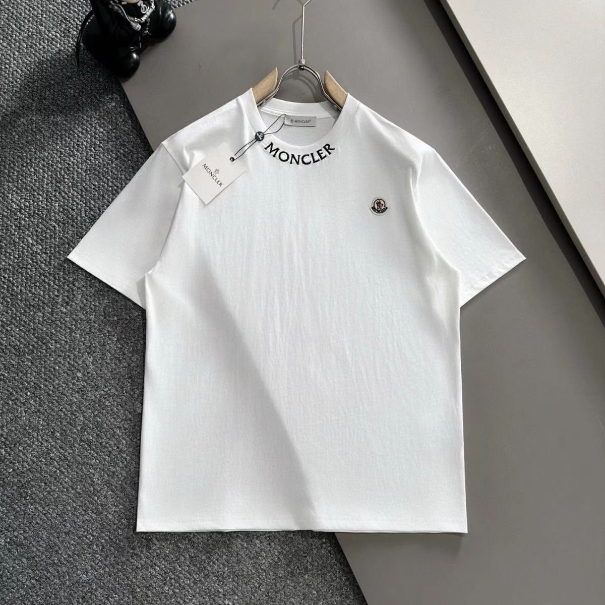 Mouth covering short sleeved shirt -3