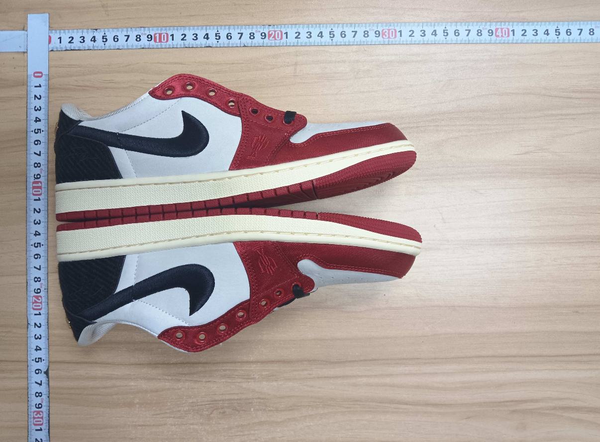 J1 x Trophy Room shoes -3