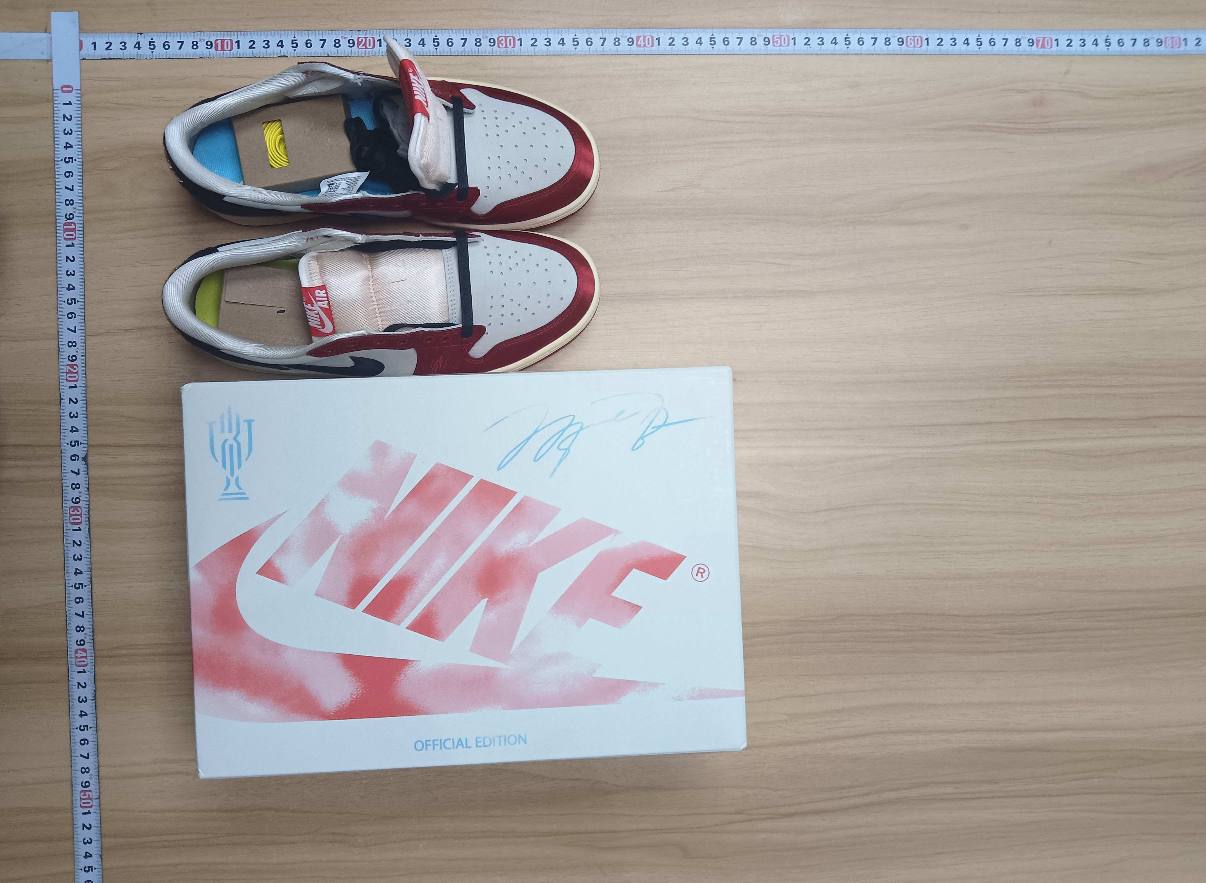 J1 x Trophy Room shoes -2