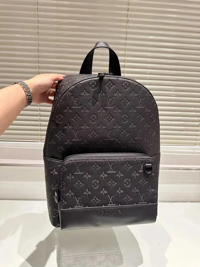 lv knapsack  -2