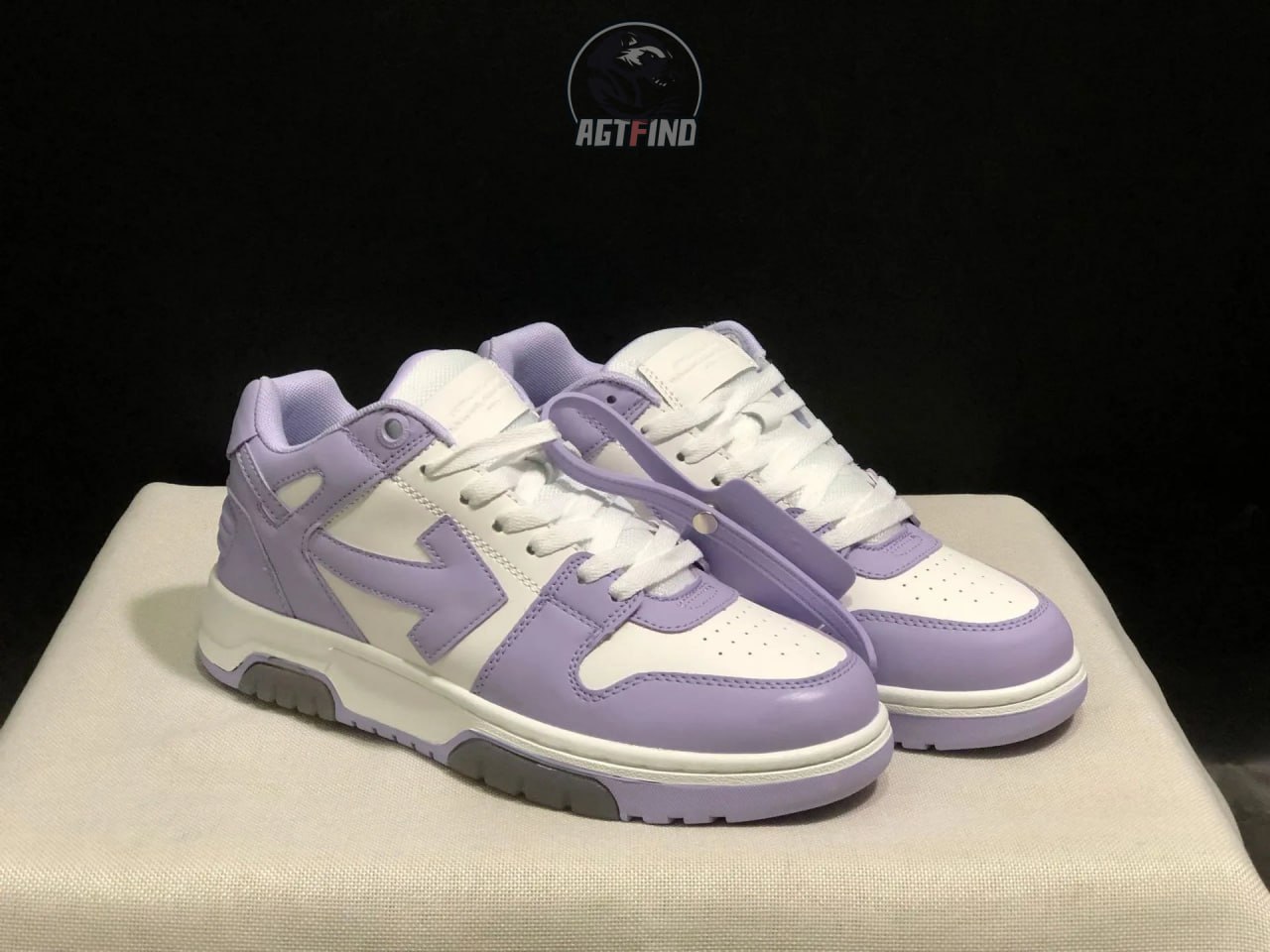 OFF-WHITE Out Of Office （30+st