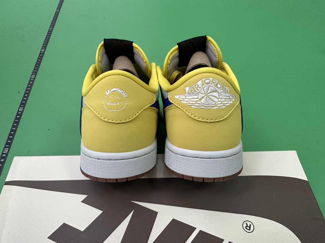 __Amiri jeans  (40 CP) -2