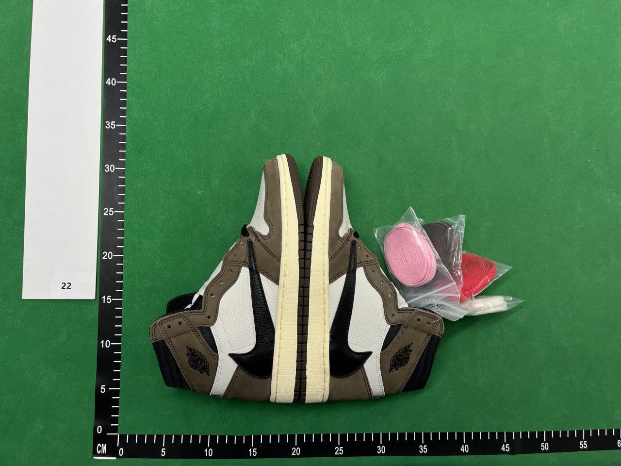 AJ1 X Travis Scott & AJ High  -2