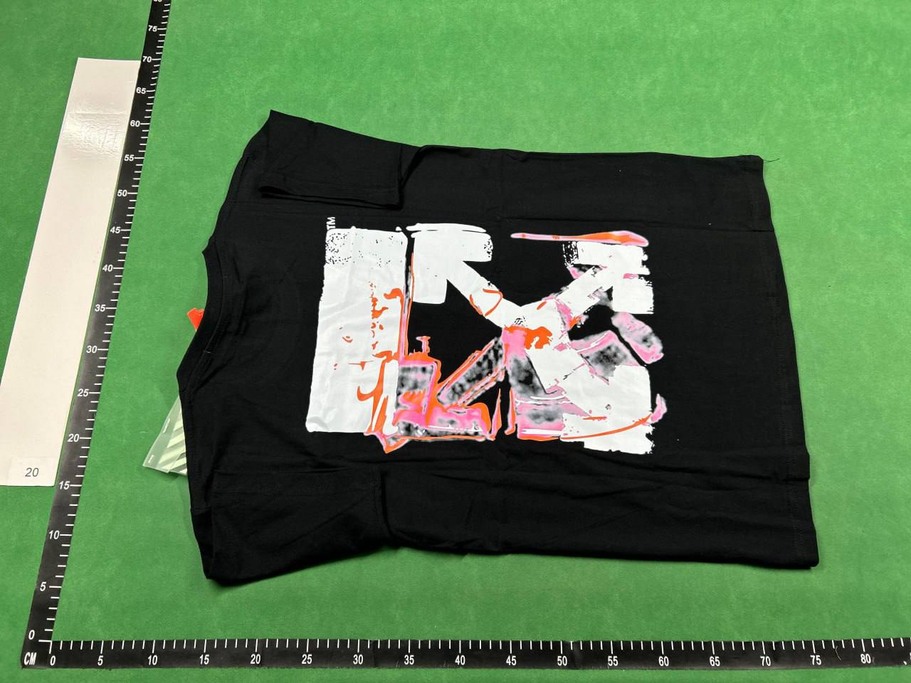 Off-White T-shirt TEE -3