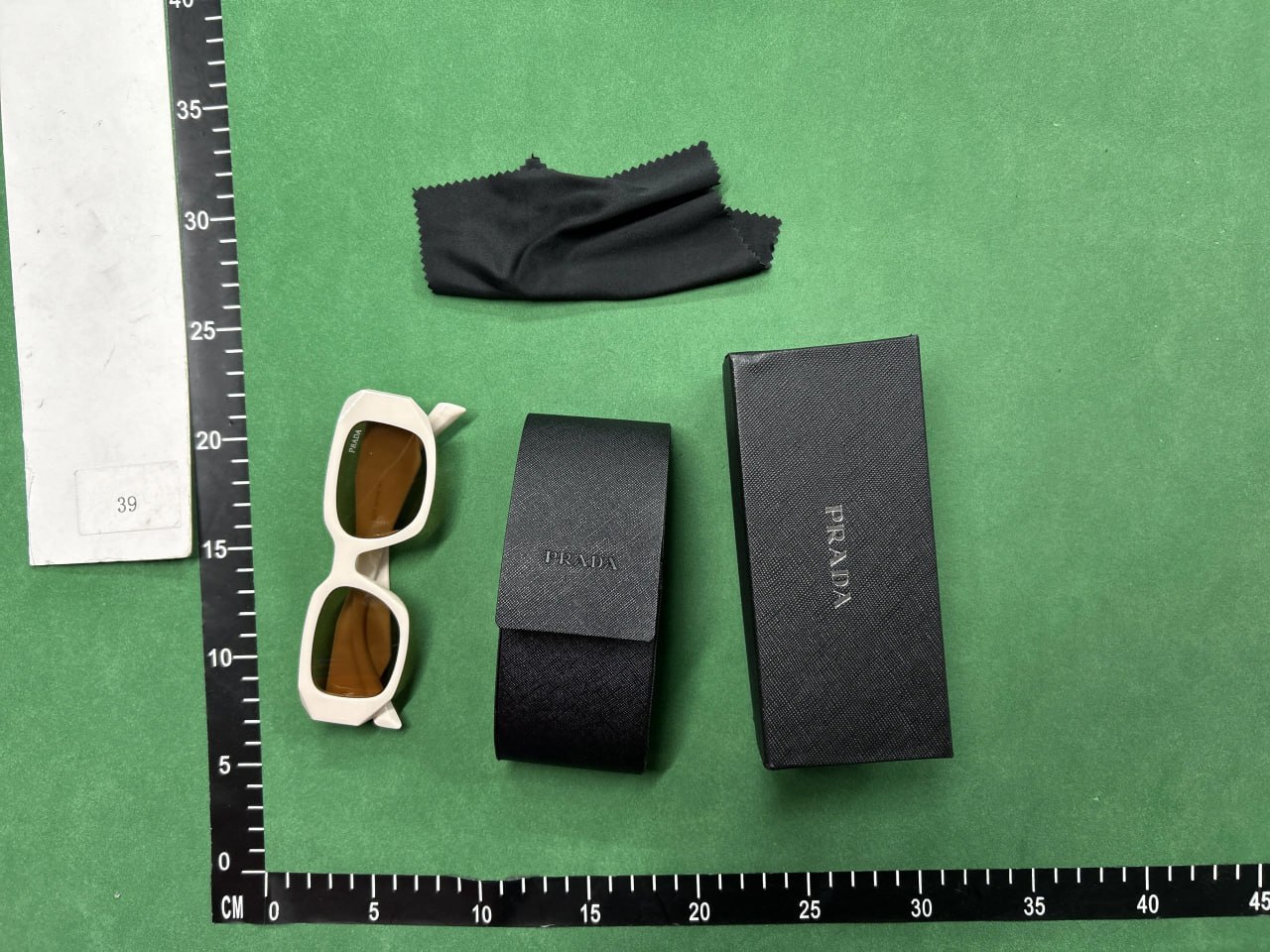 PRADA\cartier glasses\sunglasses -2