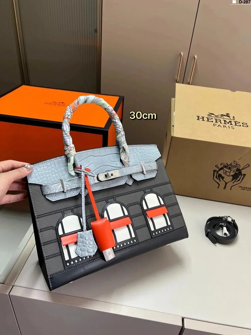 Louis Vuitton minibag -2