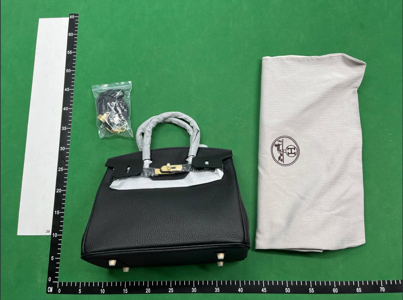 Louis Vuitton minibag -4