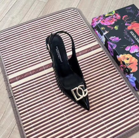 gucci   Valentino  DG  Chanel  High heel -4