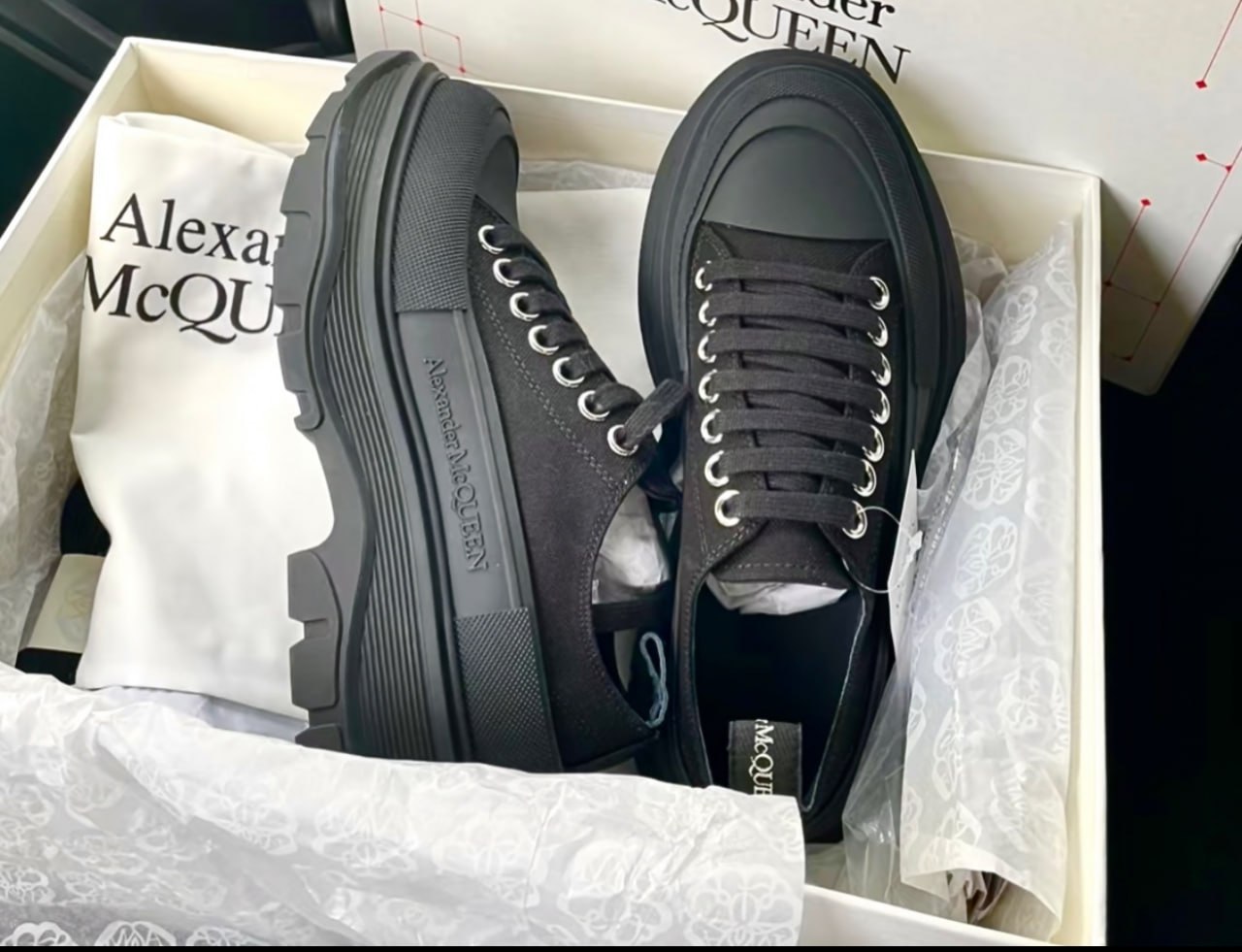 Alexander McQueen -4