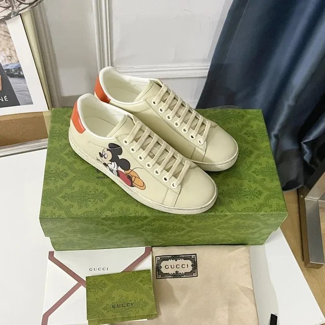 GUCCI ACE Round Toe Lace-Up Low-Top Sneakers -2