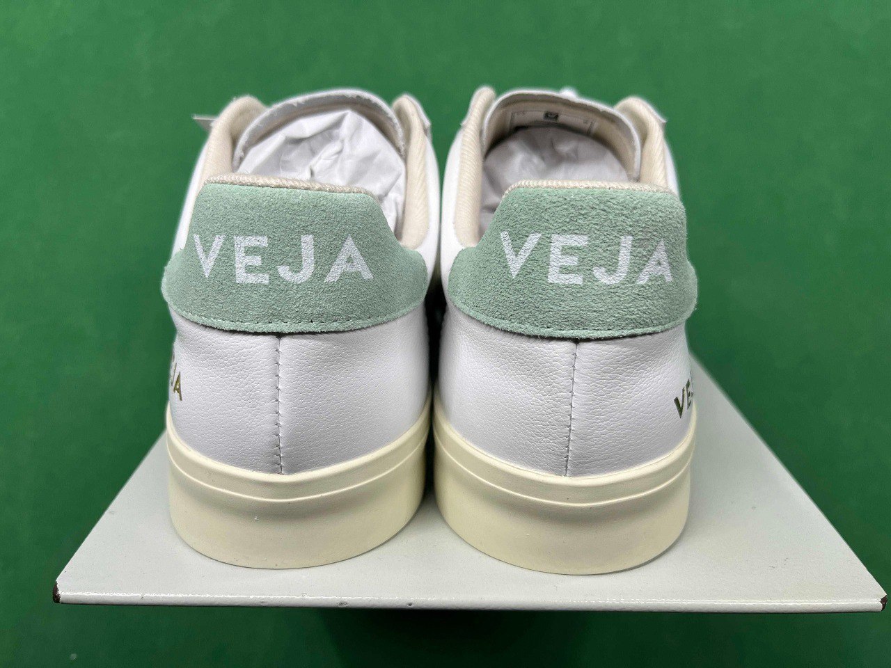 VEJA white shoes -3